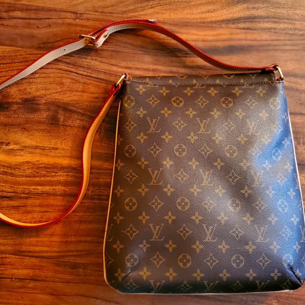 Purse used for iPad